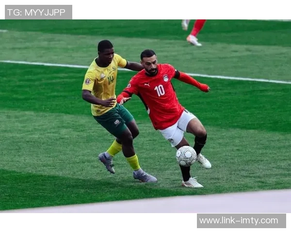 贝宁赛前海报嘲讽萨拉赫埃及队逆转晋级萨拉赫妹妹发图反击